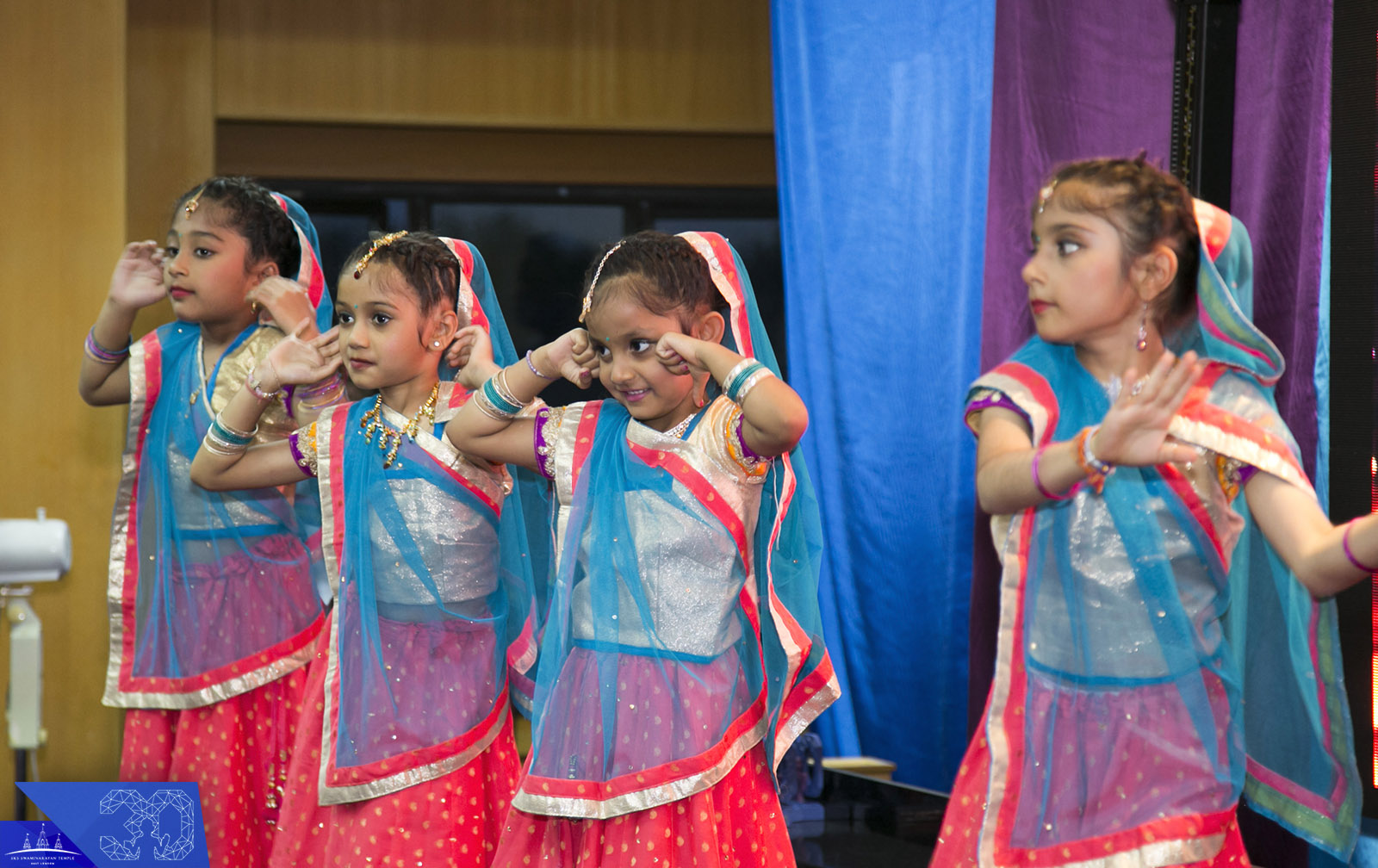 102 copy - ©1987-2017 SKS Swaminarayan Temple East London